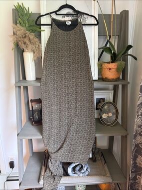 old navy fit & flare crinkle gauze maxi dress Fit & Flare Crinkle Gauze Maxi Dress